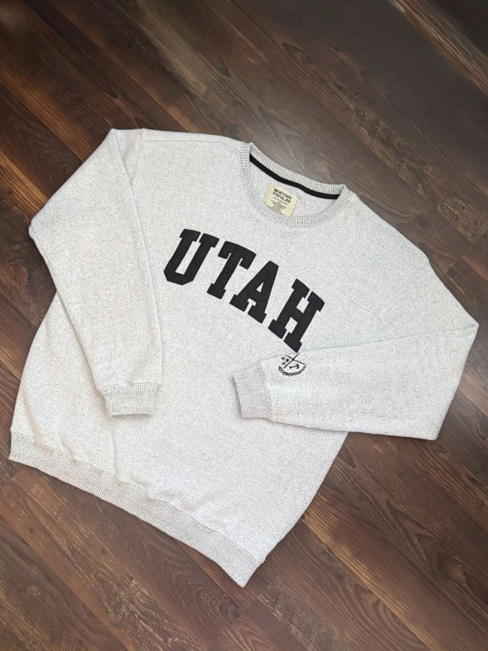 New York Popular Utah Embroidered Sweatshirt - Picture 3 of 7